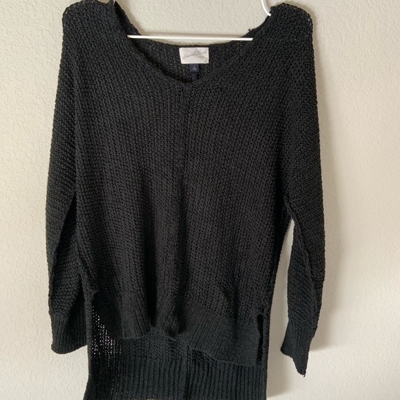 high-low sweater - Picture 1 of 3